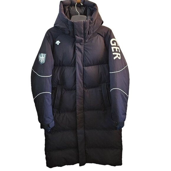 Descente Germany Team Long Puffer Coat Size XL Black Jacket With Hood & Pockets - Picture 1 of 16